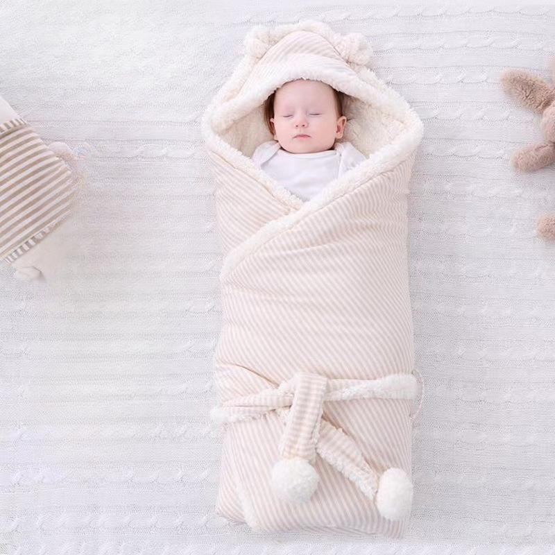 Newborn Lamb Fleece Swaddle Bl - đánh giá và giá Baby Clothing Material